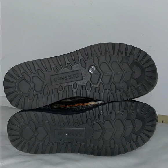 Hey Dude Multicolor Striped Flats (8) - Picture 7 of 11